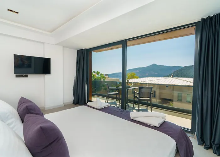 Port Alissia * 卡斯